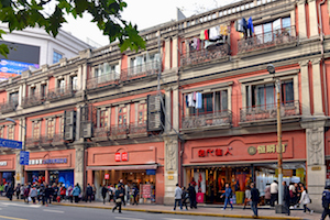 miniso-stores.jpg